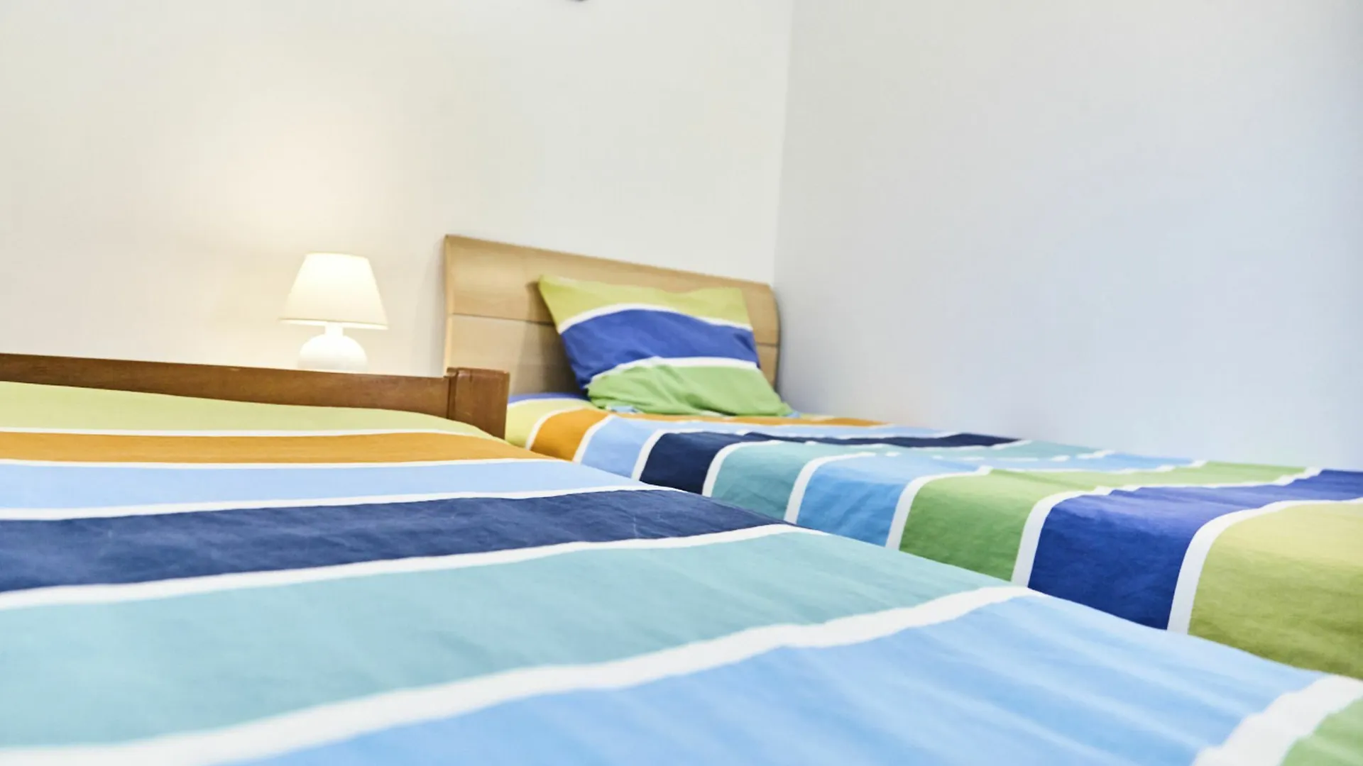 Apartment Two Bedroom Self Contained House Carcavelos