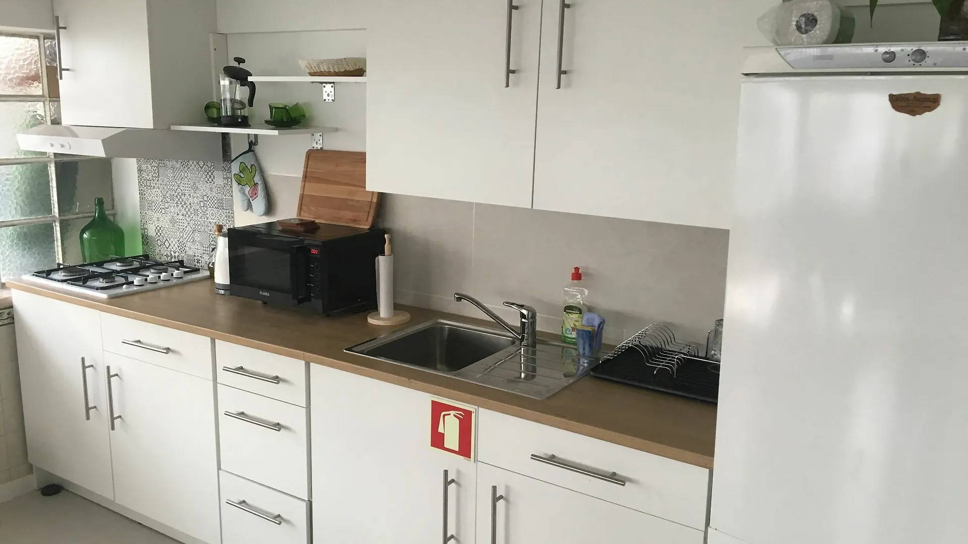Two Bedroom Self Contained House Carcavelos  Apartment
