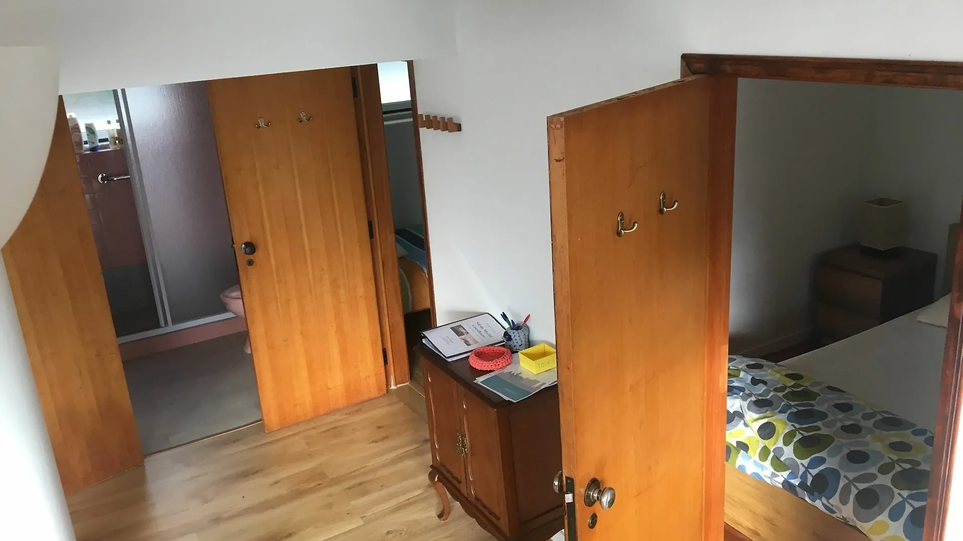 Two Bedroom Self Contained House Carcavelos  0*, Carcavelos (Lisbon)